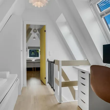 Ernstine By Interhome